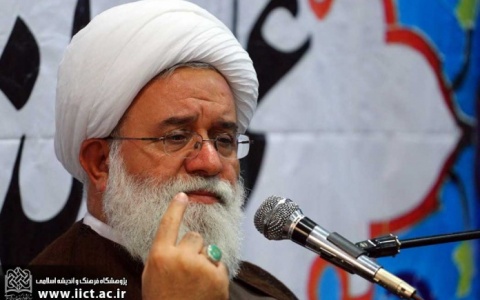 ولایت اجازه انباشت ثروت و قدرت نمیدهد