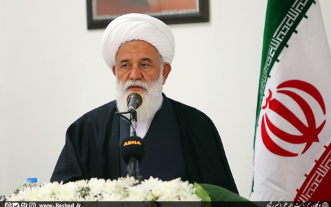 نشست علمی «زیست مقدس» به منظور گرامیداشت آیت الله مقدس برگزار شد